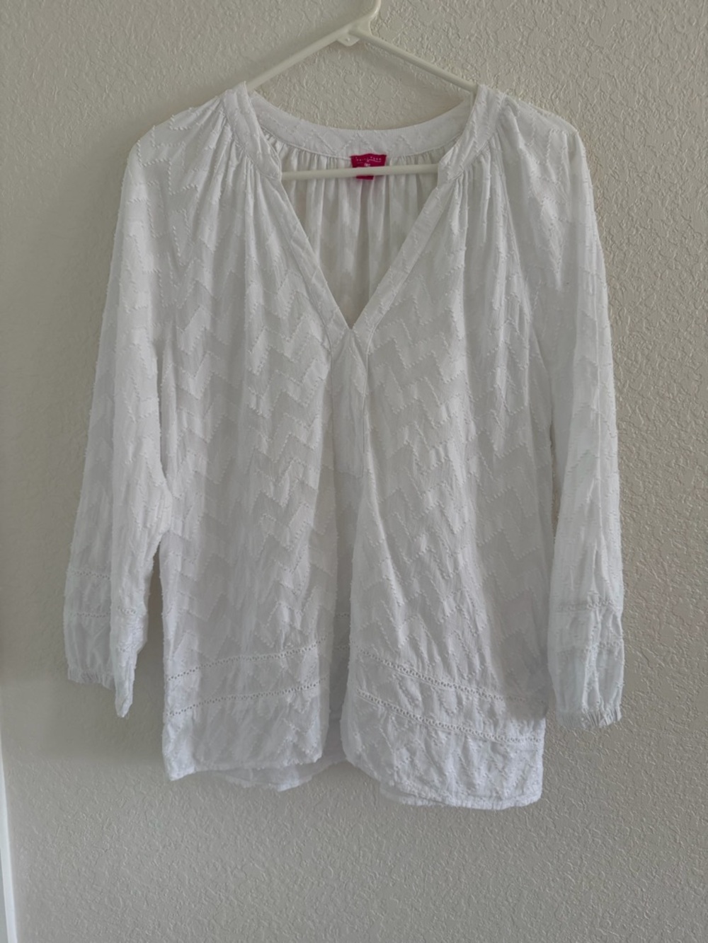 Trina Turk x INC White 100% Cotton Textured Split-Neck Blouse - Size M